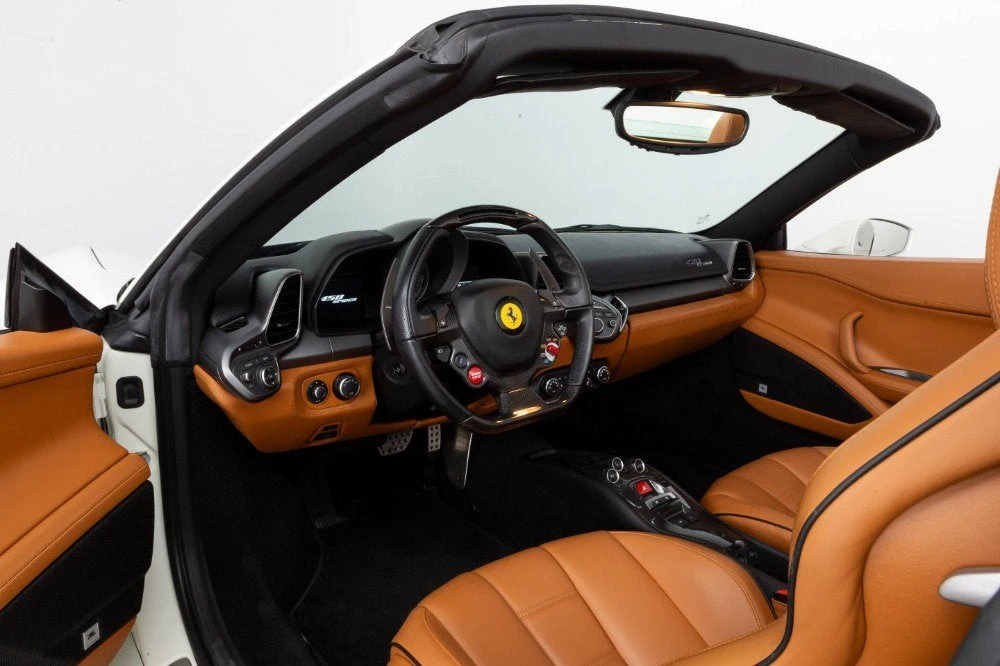 2014 Ferrari 458 Spider - Image 2 of 31