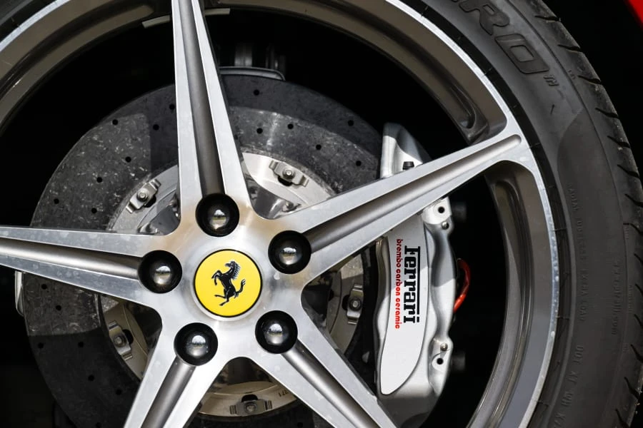 2014 Ferrari 458 Spider - Image 17 of 31