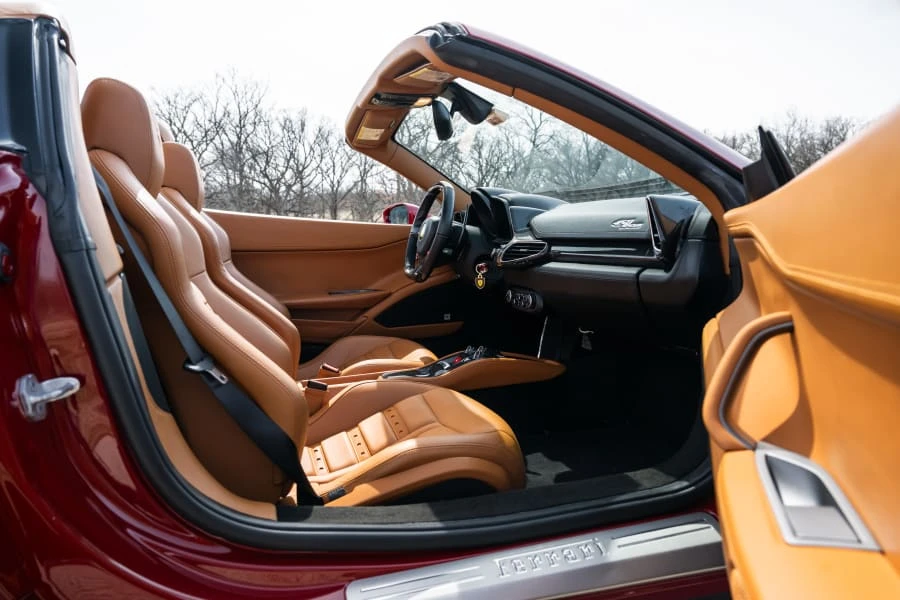 2014 Ferrari 458 Spider - Image 27 of 31