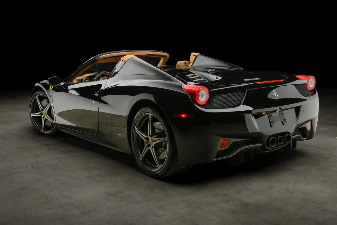2014 Ferrari 458 Spider - Image 27 of 31
