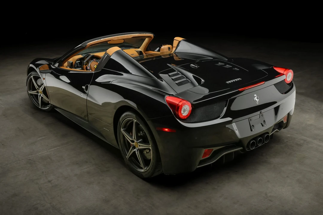 2014 Ferrari 458 Spider - Image 26 of 31