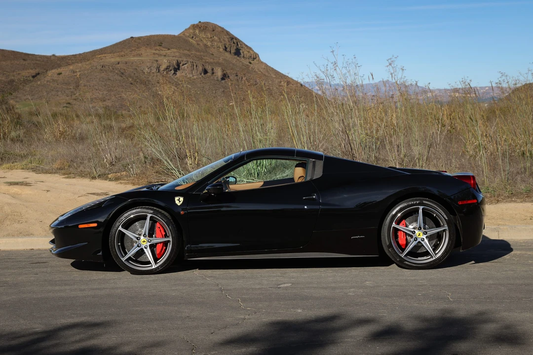 2014 Ferrari 458 Spider - Image 7 of 31