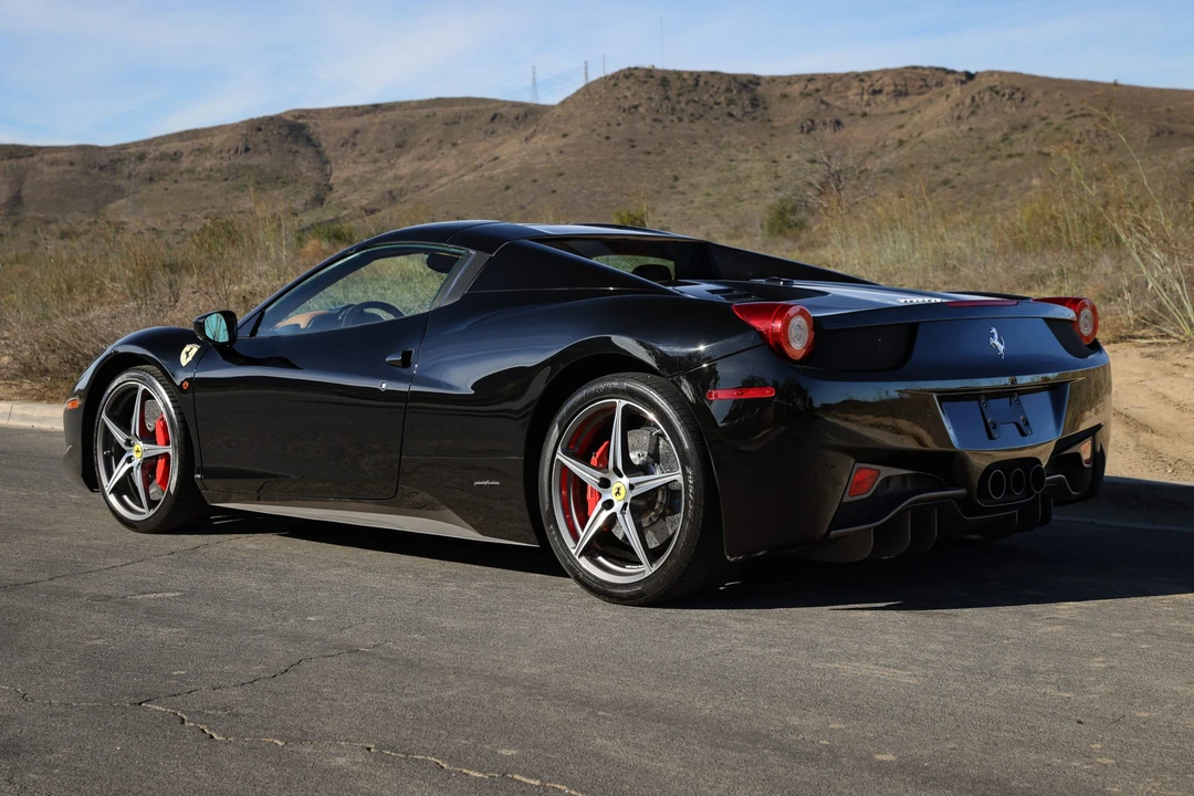 2014 Ferrari 458 Spider - Image 8 of 31