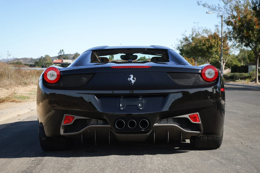 2014 Ferrari 458 Spider - Image 10 of 31