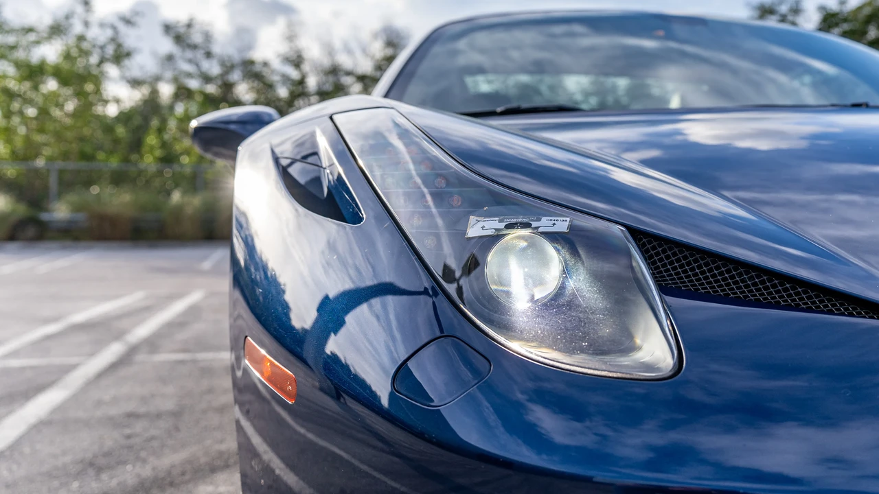2014 Ferrari 458 Spider - Image 16 of 31