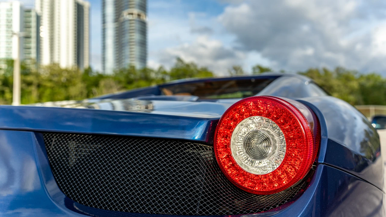 2014 Ferrari 458 Spider - Image 20 of 31