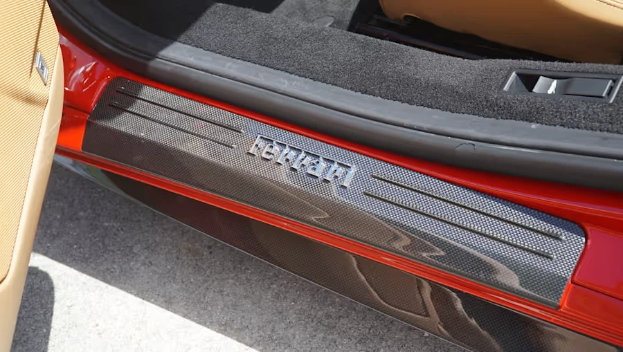 2014 Ferrari 458 Spider - Image 23 of 31