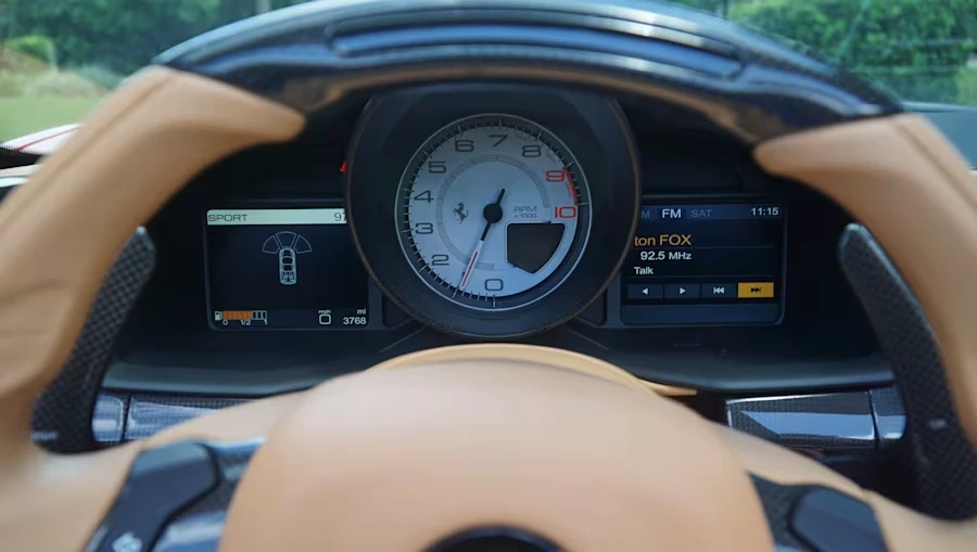 2014 Ferrari 458 Spider - Image 21 of 31
