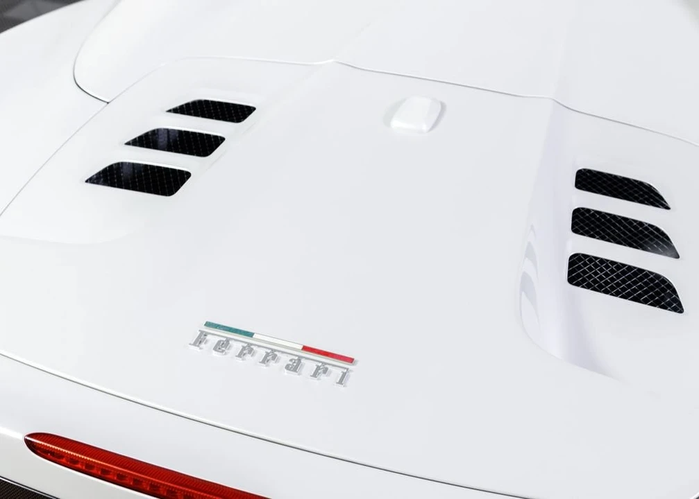 2014 Ferrari 458 Spider - Image 24 of 31