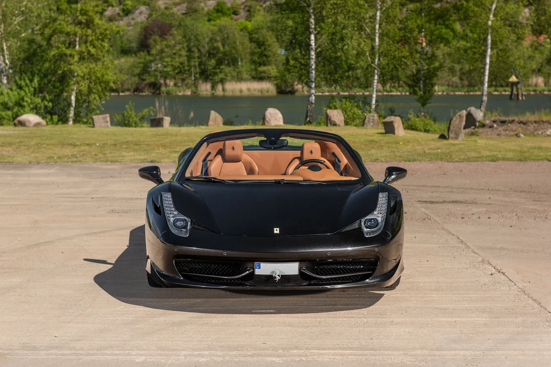 2014 Ferrari 458 Spider - Image 8 of 31