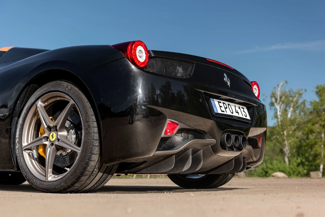 2014 Ferrari 458 Spider - Image 18 of 31