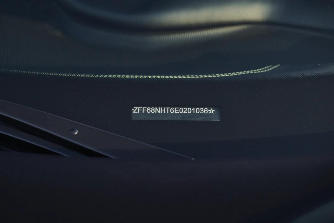 2014 Ferrari 458 Spider - Image 23 of 31