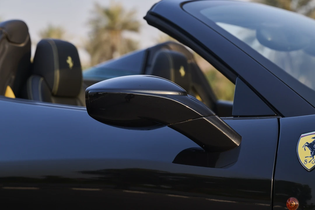 2014 Ferrari 458 Spider - Image 28 of 31