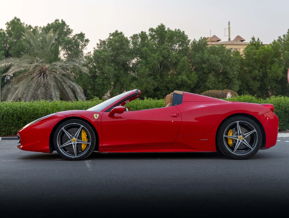 2014 Ferrari 458 Spider - Image 8 of 31