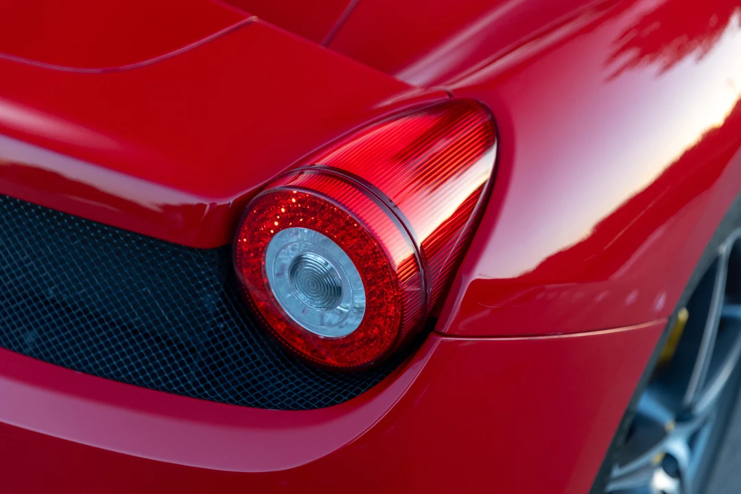 2014 Ferrari 458 Spider - Image 25 of 31
