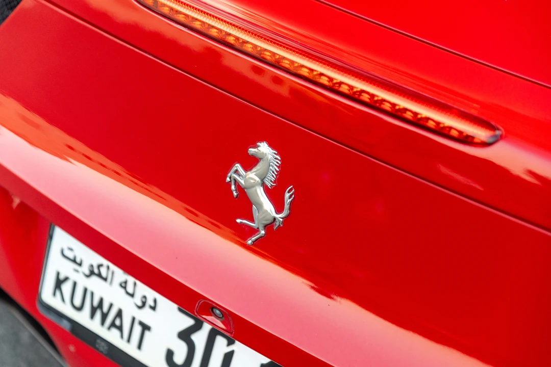 2014 Ferrari 458 Spider - Image 26 of 31