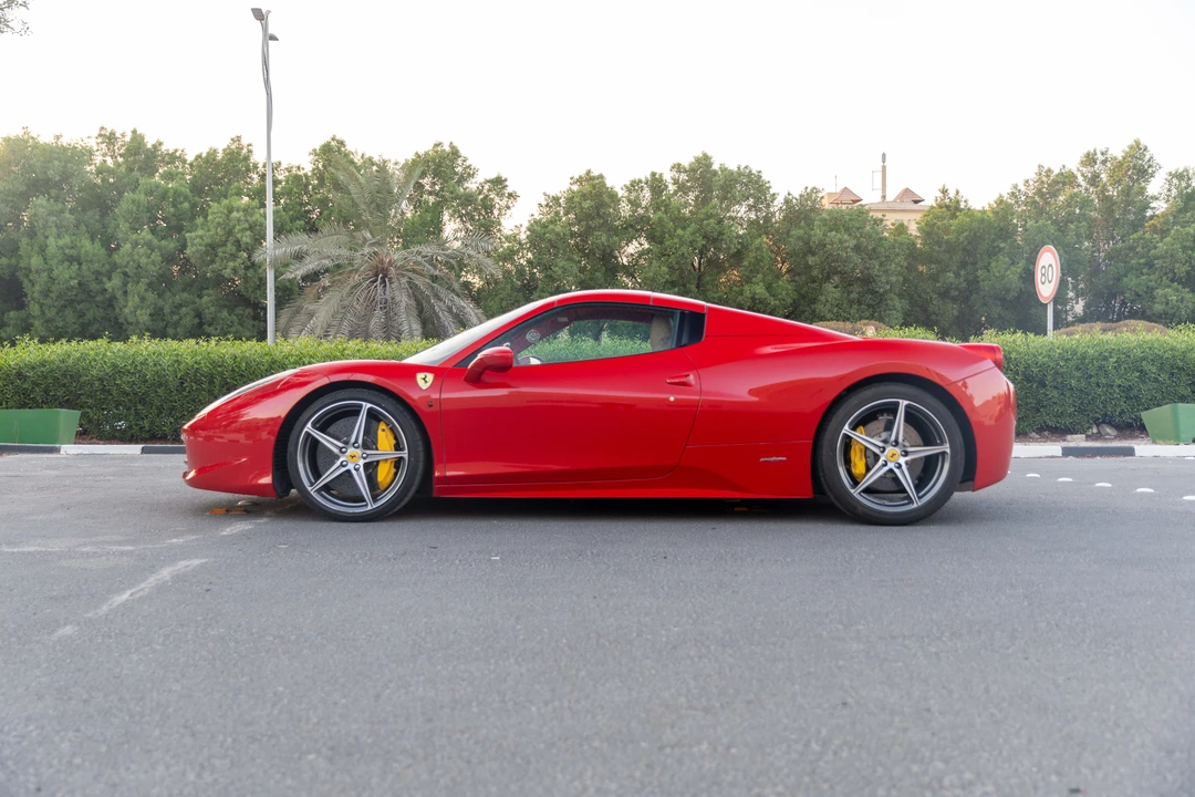 2014 Ferrari 458 Spider - Image 11 of 31
