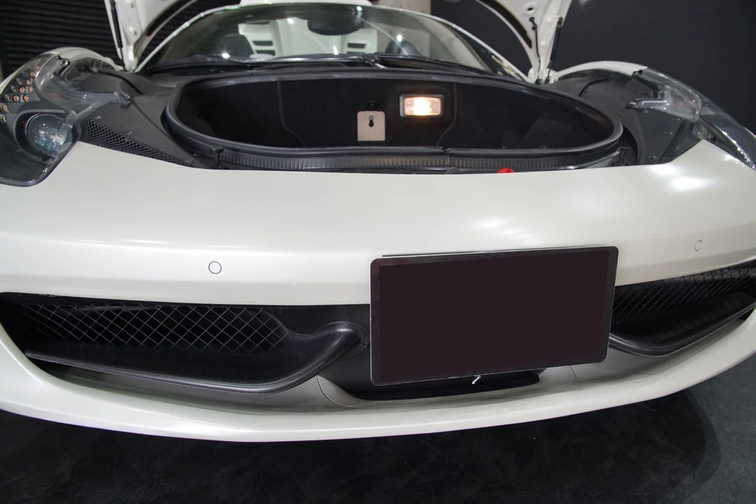 2014 Ferrari 458 Spider - Image 12 of 31
