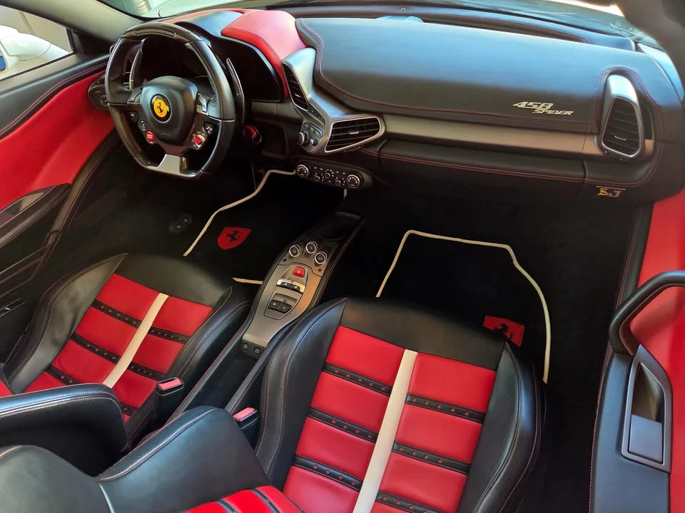 2014 Ferrari 458 Spider - Image 17 of 18