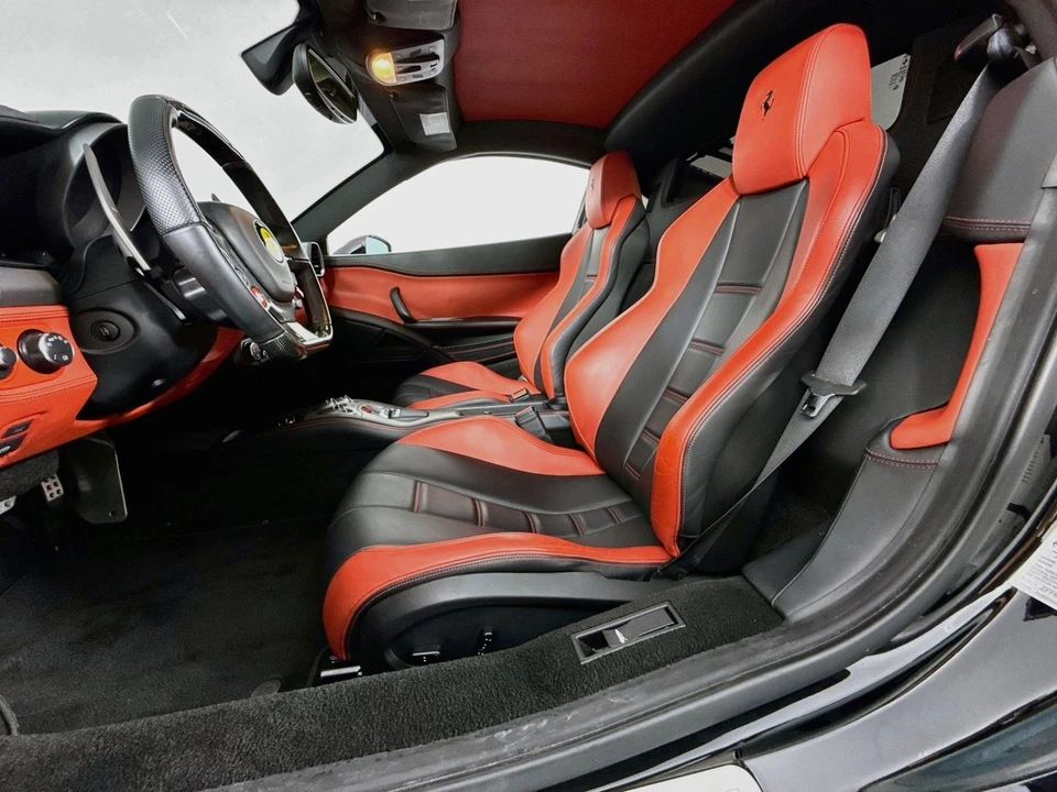 2014 Ferrari 458 - Image 14 of 31