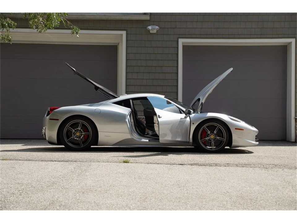 2014 Ferrari 458 - Image 13 of 31