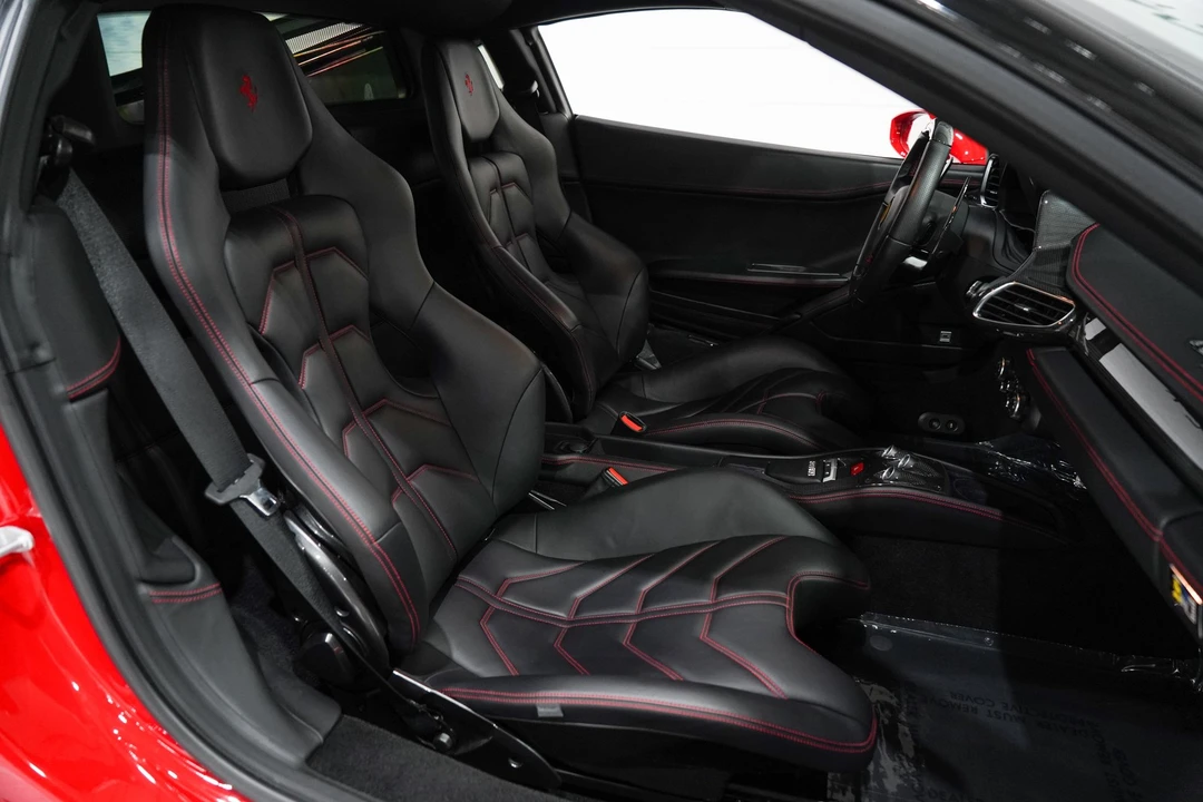 2014 Ferrari 458 - Image 15 of 31
