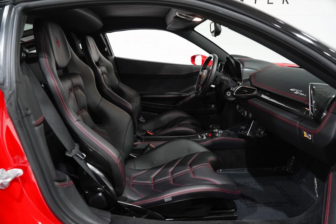 2014 Ferrari 458 - Image 14 of 31