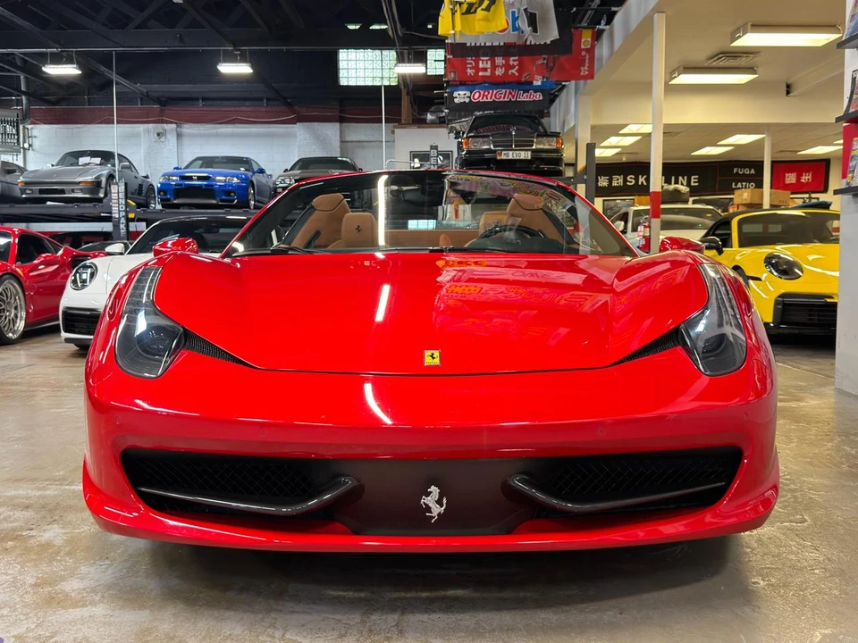 2014 Ferrari 458 Spider - Image 2 of 31