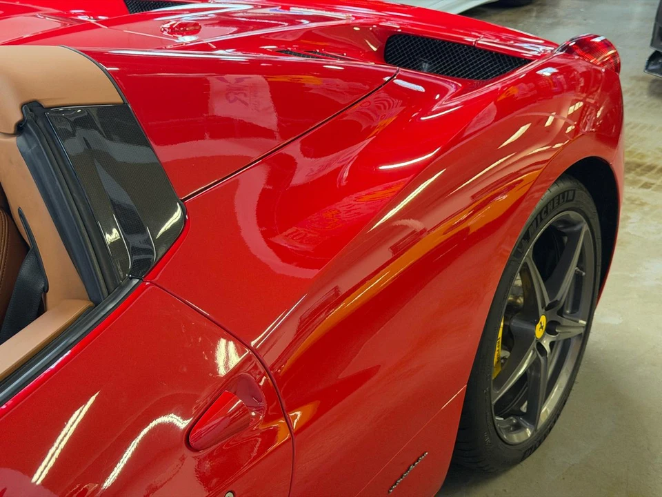 2014 Ferrari 458 Spider - Image 17 of 31