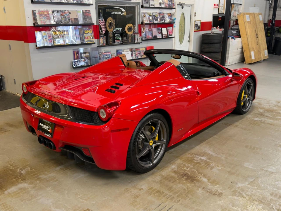 2014 Ferrari 458 Spider - Image 6 of 31