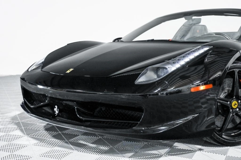 2014 Ferrari 458 Italia - Image 16 of 21