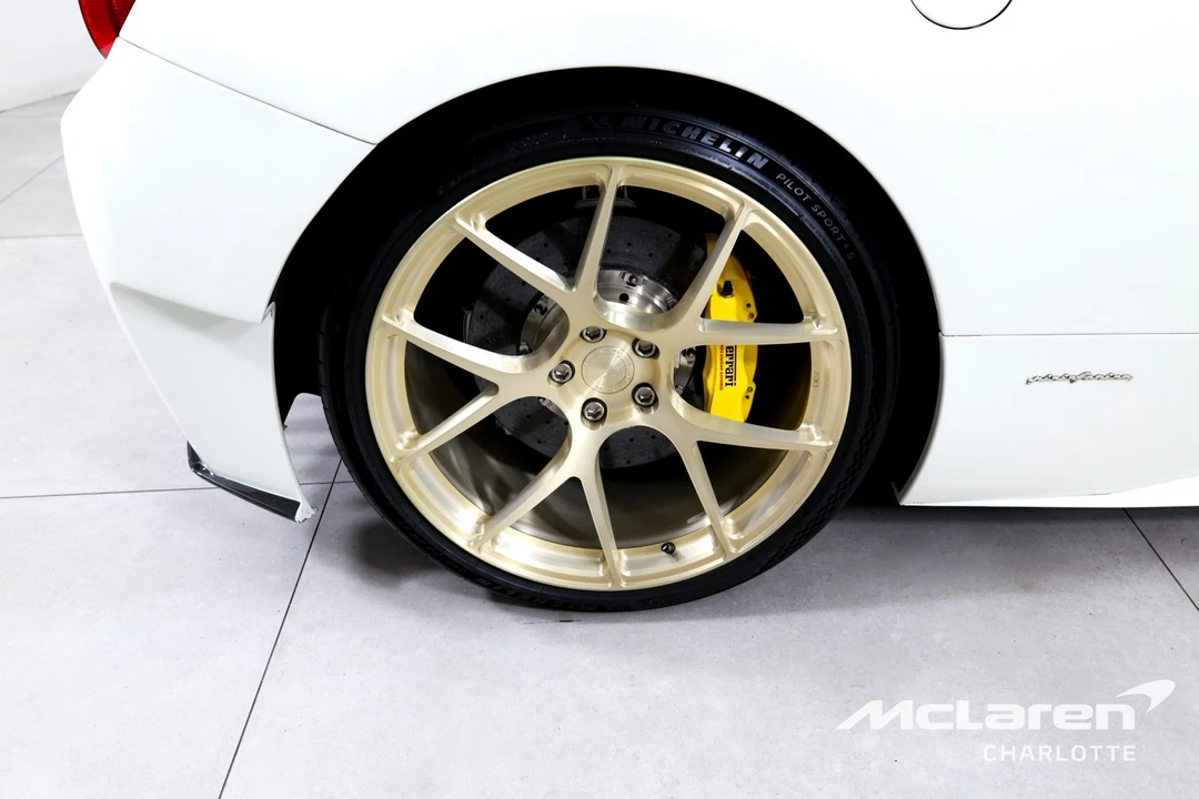 2014 Ferrari 458 - Image 29 of 31