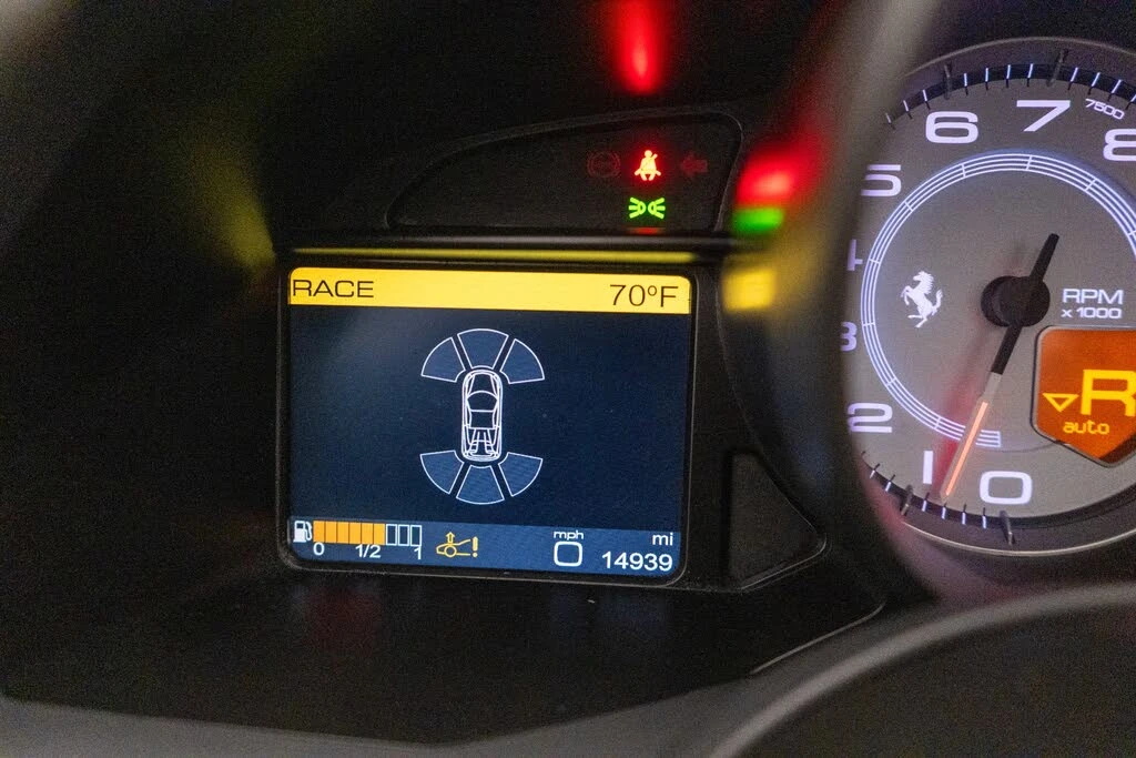 2014 Ferrari 458 - Image 20 of 31