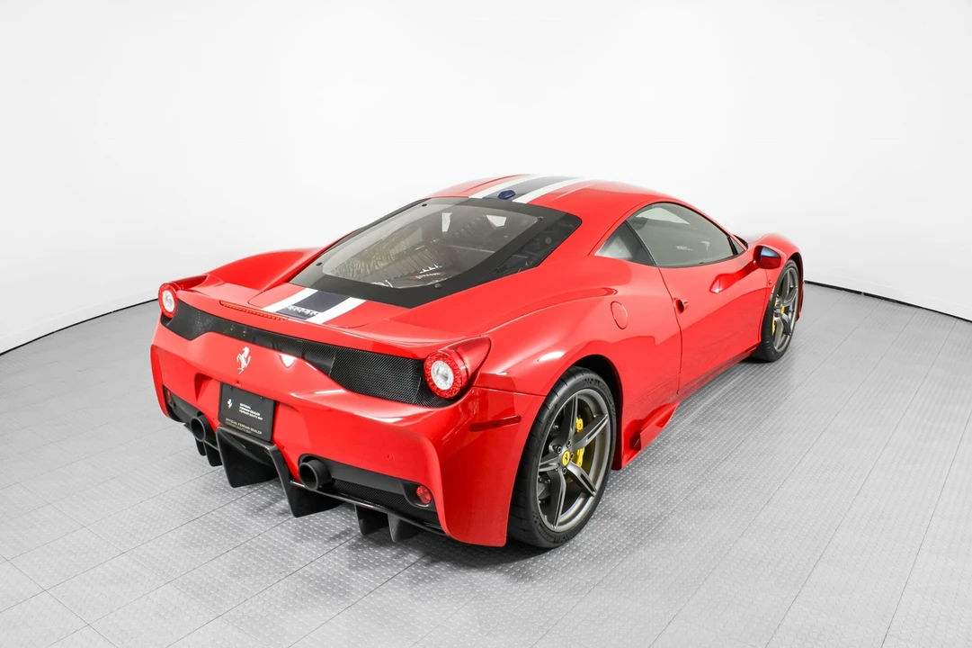 2014 Ferrari 458 Italia - Image 9 of 21