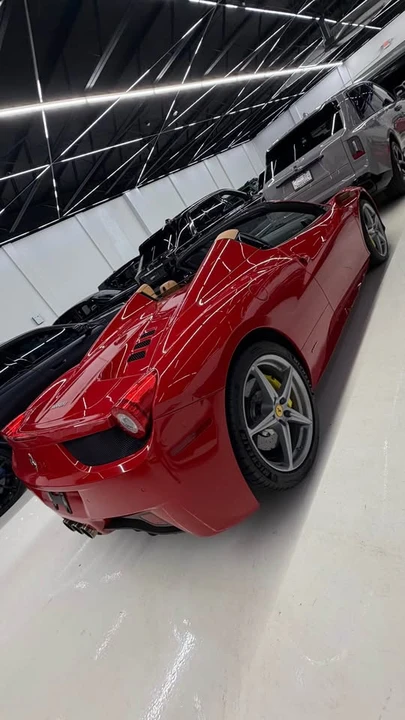2014 Ferrari 458 Spider - Image 5 of 8