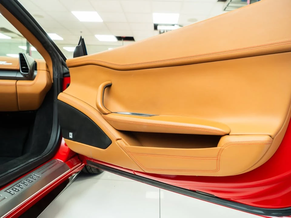 2014 Ferrari 458 Spider - Image 14 of 19