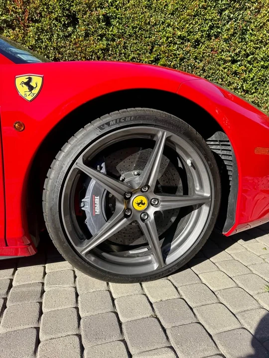2014 Ferrari 458 Spider - Image 9 of 12