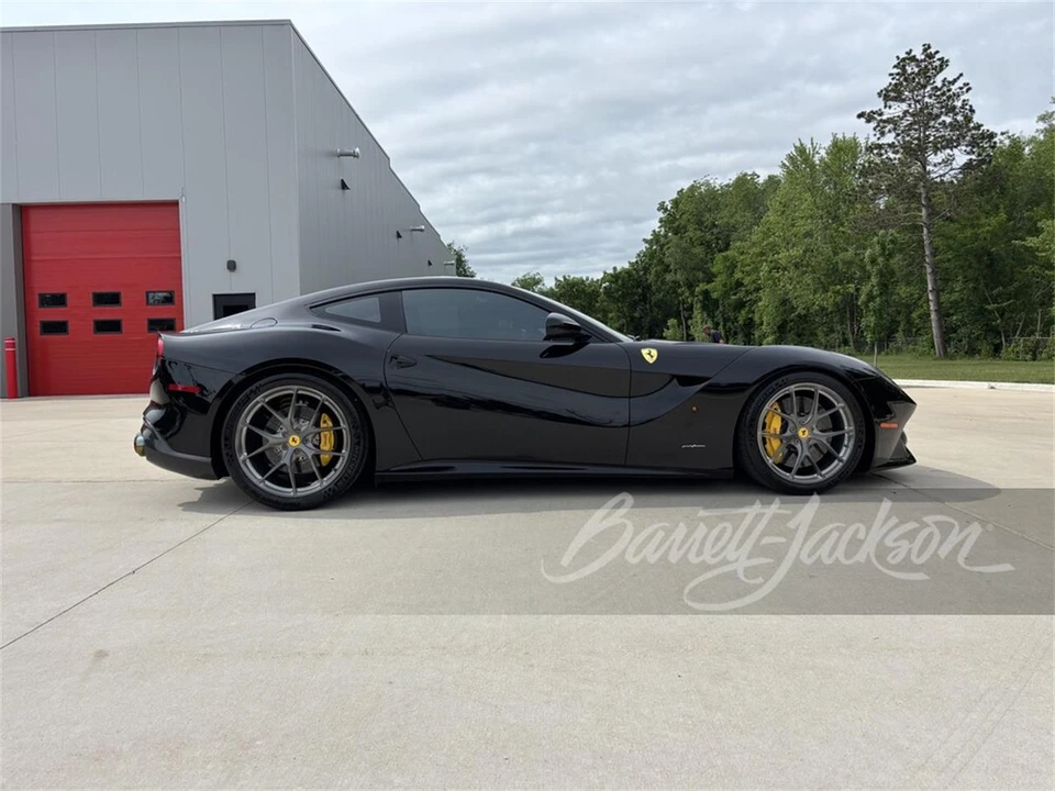 2014 Ferrari F12berlinetta - Image 2 of 5