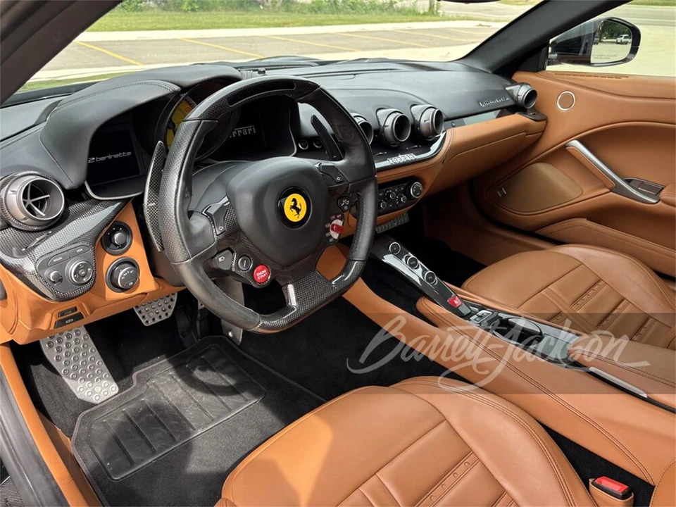 2014 Ferrari F12berlinetta - Image 4 of 5
