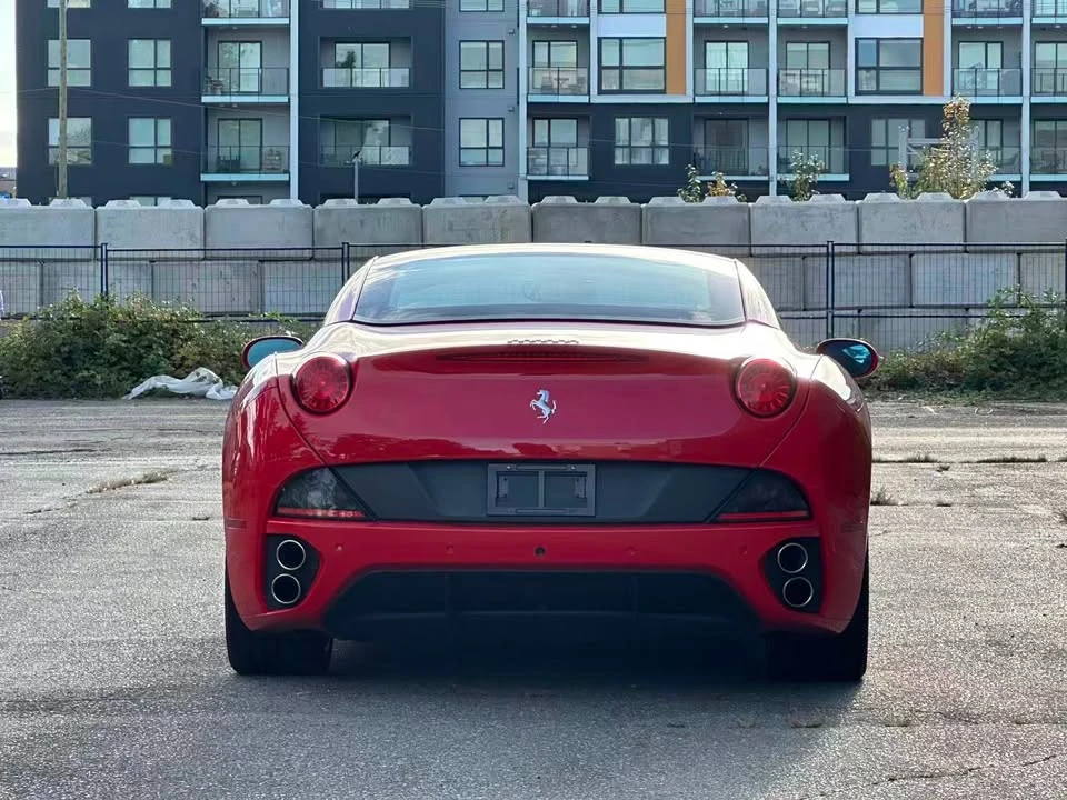 2014 Ferrari California - Image 7 of 14