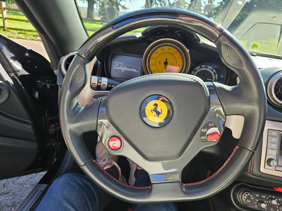 2014 Ferrari California - Image 9 of 18