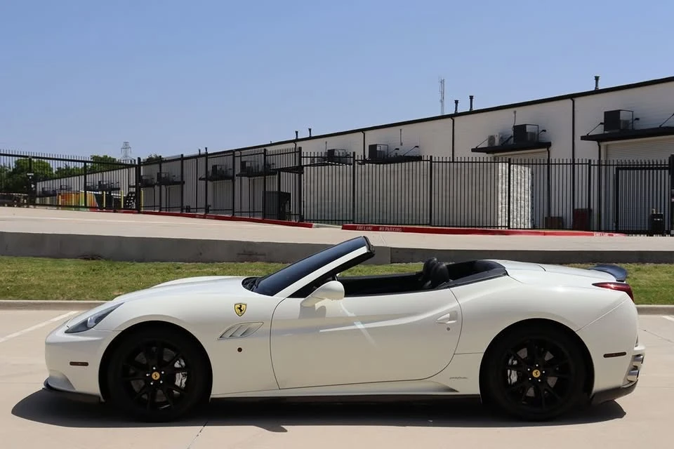 2014 Ferrari California - Image 14 of 20