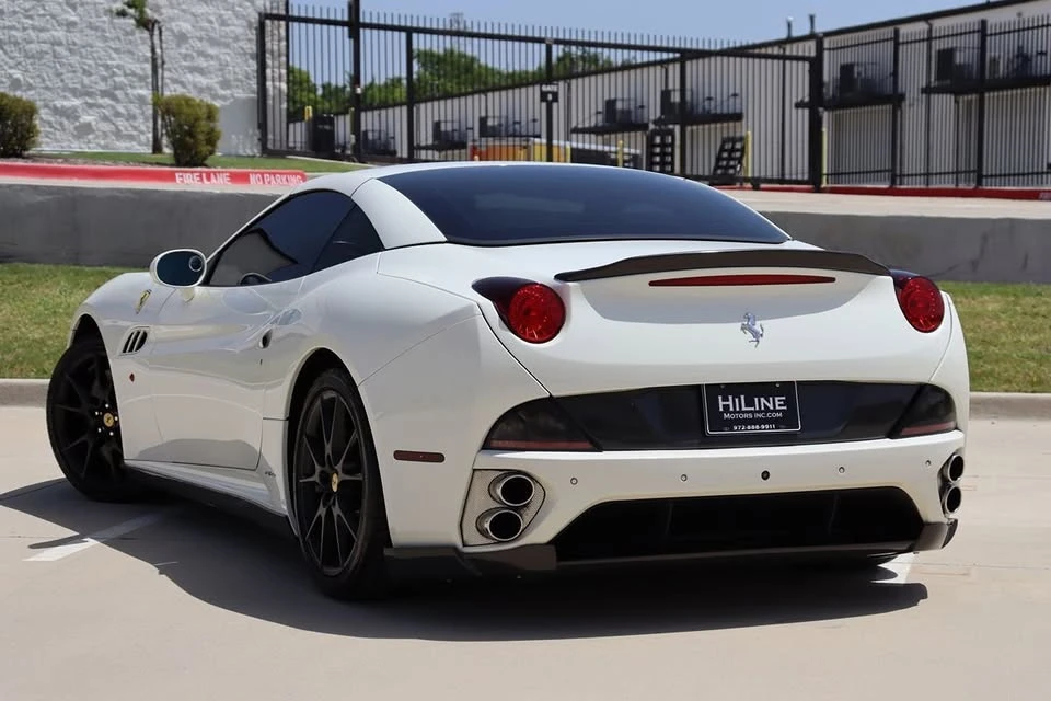 2014 Ferrari California - Image 16 of 20