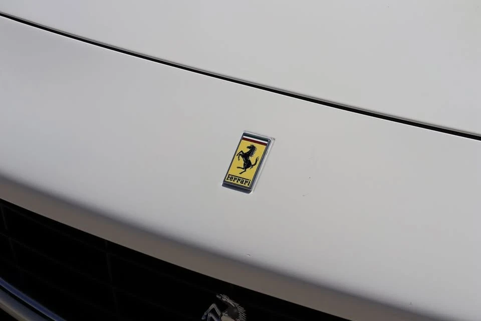 2014 Ferrari California - Image 9 of 20