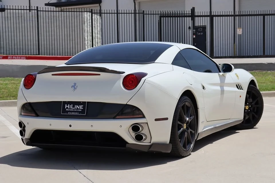 2014 Ferrari California - Image 19 of 20