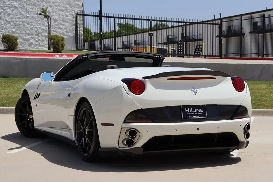 2014 Ferrari California - Image 15 of 20
