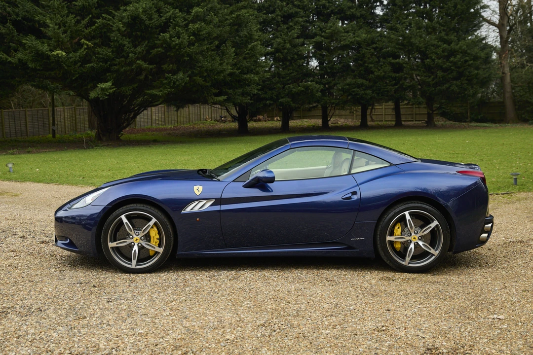 2014 Ferrari California 30 - Image 12 of 31