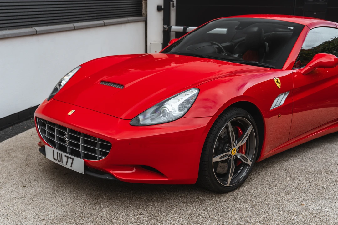 2013 Ferrari California 30 - Image 26 of 31