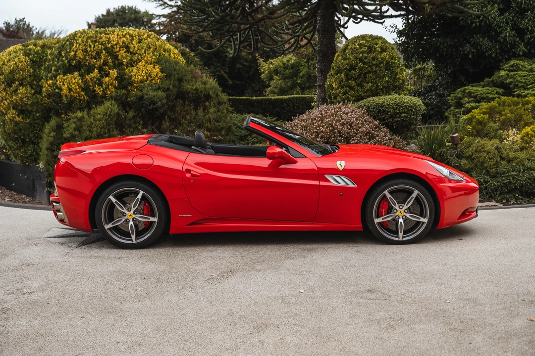 2013 Ferrari California 30 - Image 8 of 31