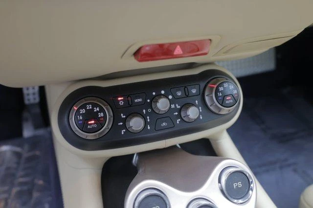 2014 Ferrari California - Image 14 of 17